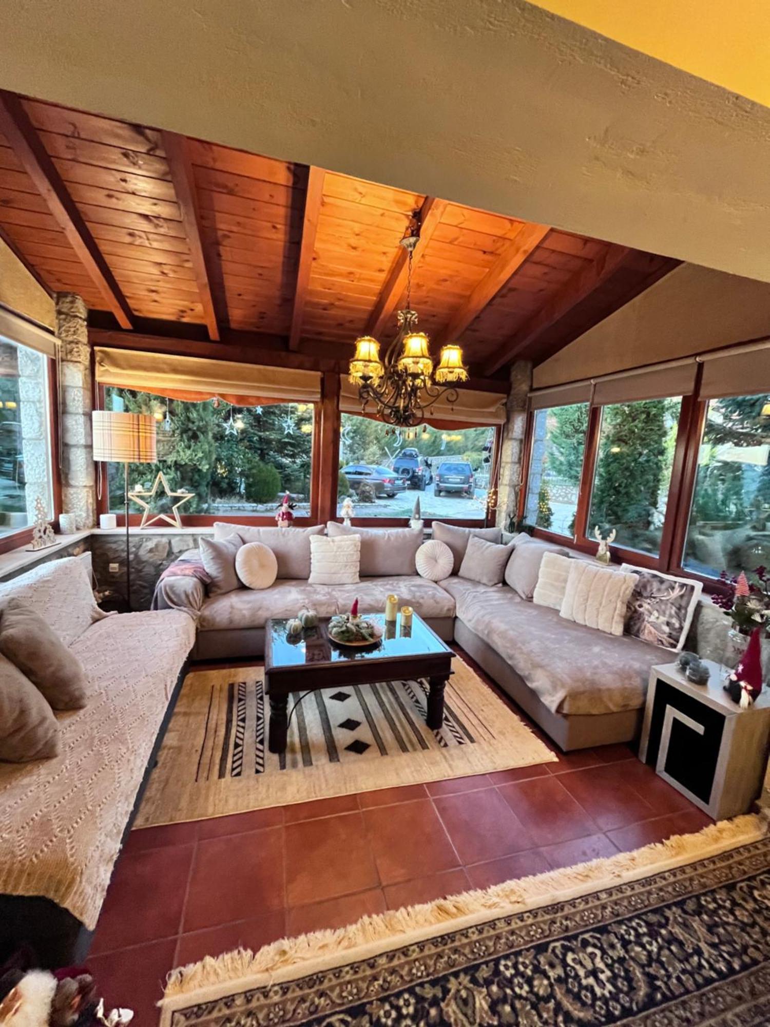 Livadi Cozy Villa Арахова Екстериор снимка